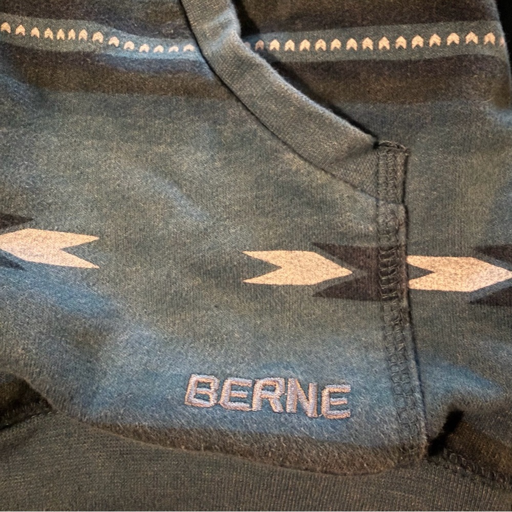 Berne‎ Women’s Aztec Print Zip Up Jacket Size Medium - Picture 4 of 8